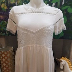POL White lace BOHO top Small New with tag